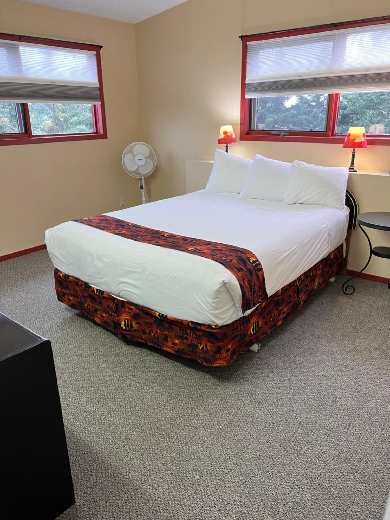 Bear Country Inn And Suites Mountain View Dış mekan fotoğraf